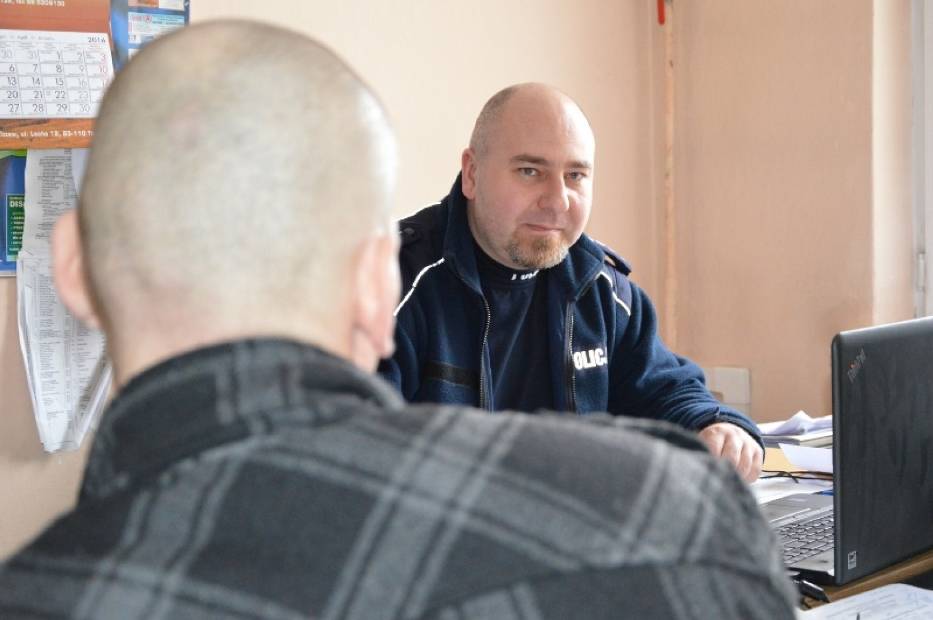 Mieszkańcowi Tczewa grozi 15 lat więzienia za kradzież elektronarzędzi, kluczy i... konfitur