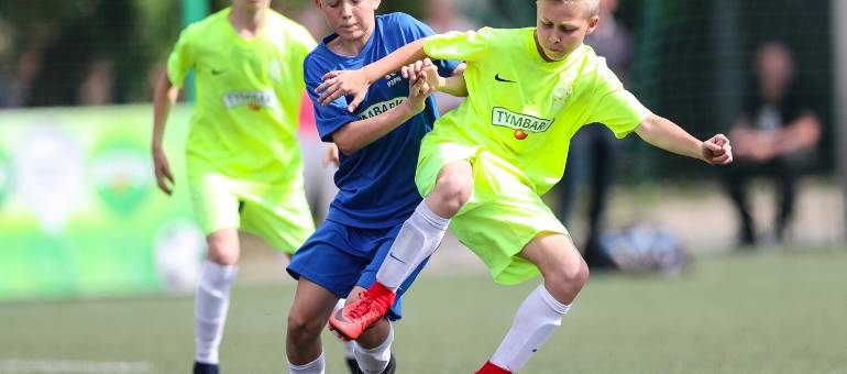 Od Zbąszynka, przez Miętne, po Międzyrzec Podlaski. Ruszają finały wojewódzkie Turnieju „Z Podwórka na Stadion o Puchar Tymbarku”