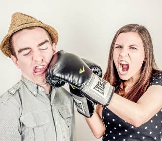 Bezpłatny kurs samoobrony dla kobiet. Wzmocnienie fizyczne i psychiczne