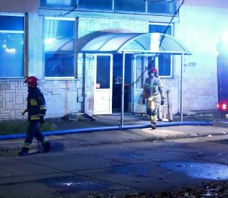 Pożar hali firmy Draxton na osiedlu Kosmonautów. 60 pracowników ewakuowanych