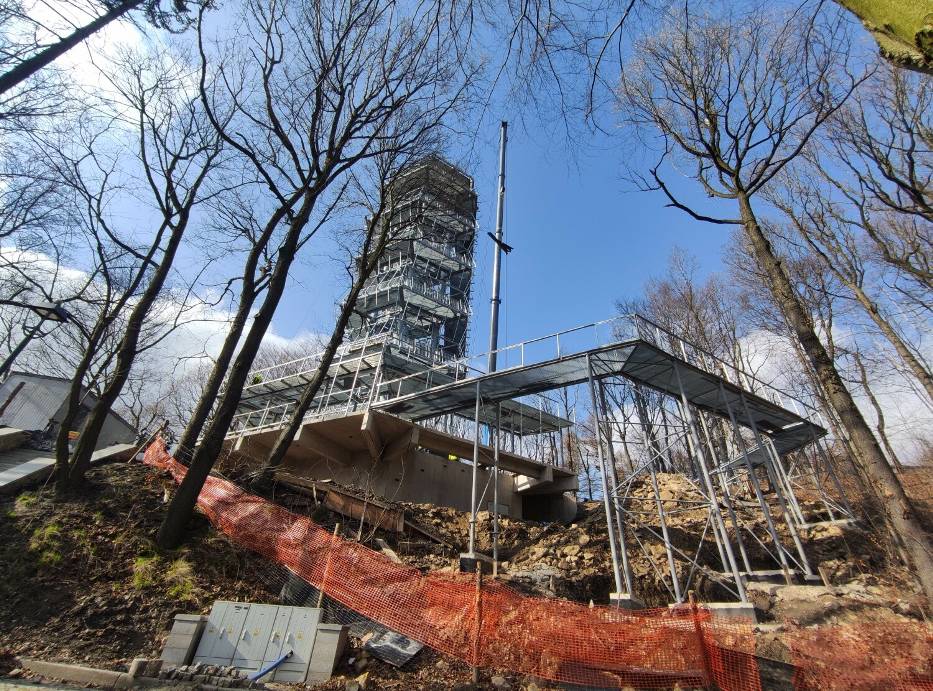 Wieża widokowa w Parku Sobieskiego: Znamy termin otwarcia tej nowej atrakcji turystycznej - zdjęcia