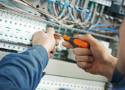 Jak często robić kontrole instalacji elektrycznej? Co grozi za ich brak?