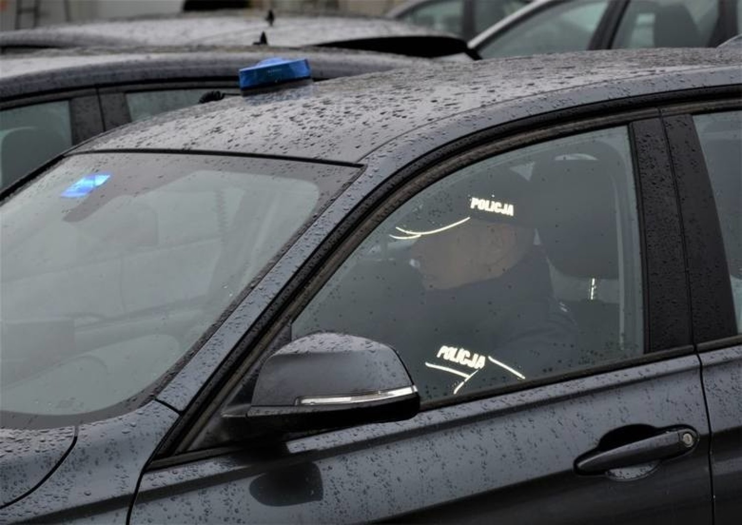Policjanci ruchu drogowego realizując zadania grupy „SPEED” szczególną uwagę zwracają na tych kierowców, którzy w rażący sposób naruszają przepisy drogowe