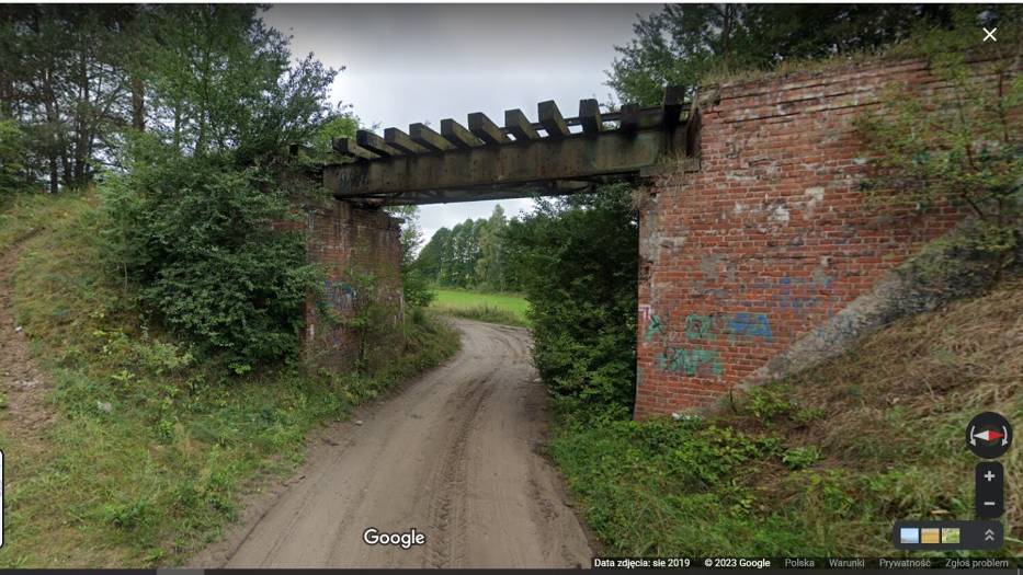 Jak wygląda Strzyżewo w Google Street View. Zobacz, jak się zmieniła wioska i kogo przyłapały kamery Googla