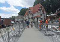 Ciężkie życie turystów w Szklarskiej Porębie. Pod Szrenicą remontują dwie ważne ulice