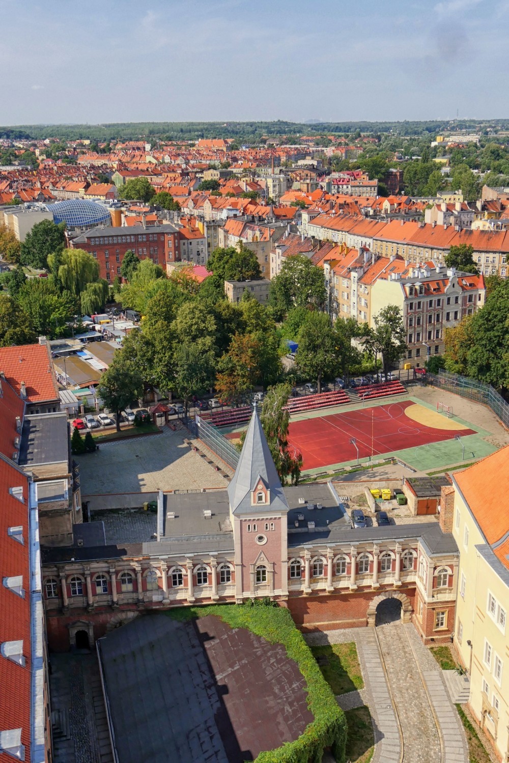 1. Wieża zamkowa św. Piotra