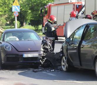 Wypadek w centrum Wrocławia. Utrudnienia dla kierowców