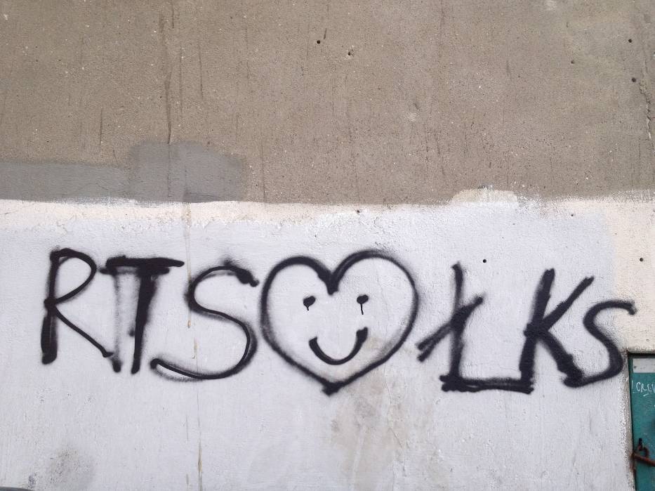 Łódź kreuje śmieszne napisy o kibicach RTS-u i ŁKS-u ...
