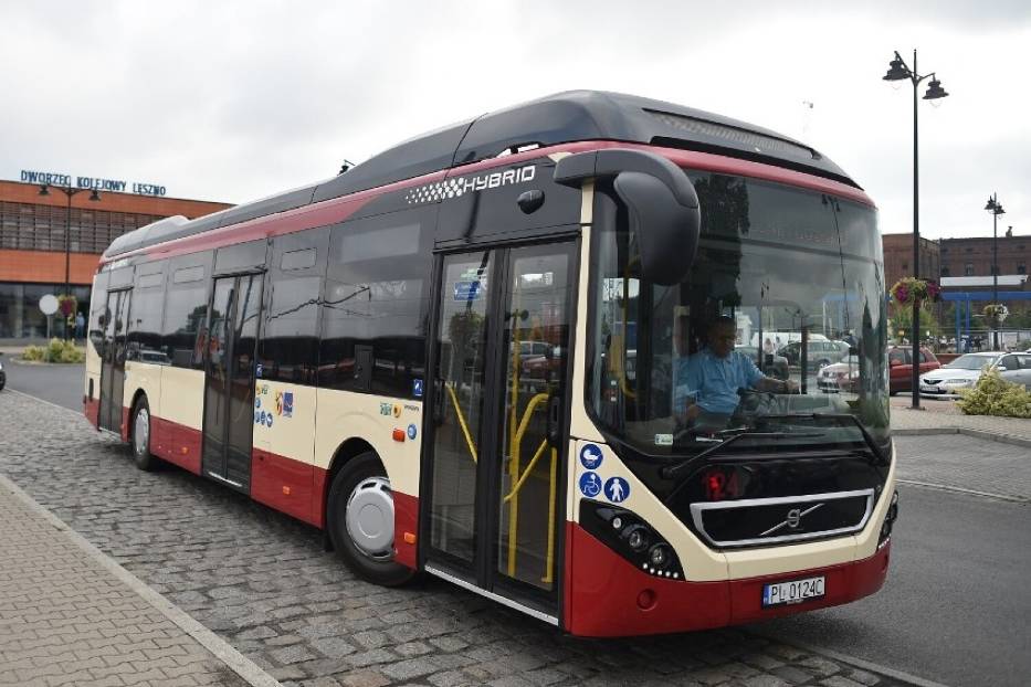 Hybrydowe autobusy jeżdżą po Lesznie od 2019 roku