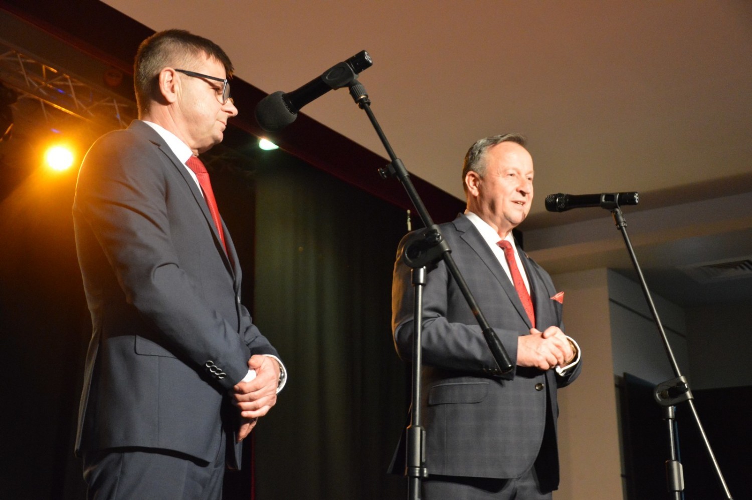Dzień Kobiet 2020 w Wolborzu - poducha dla malucha i recital Jacka Borkowskiego