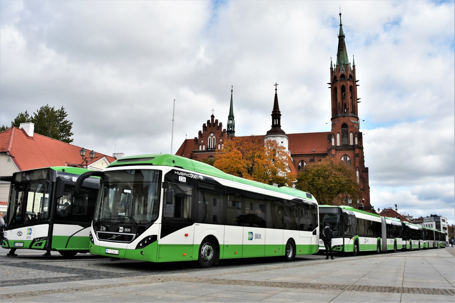 Piętnaście nowych autobusów komunikacji miejskiej w Białymstoku