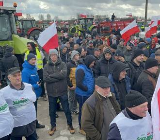 Protest rolników. Ciągniki i samochody zablokowali główne ulice Skierniewic