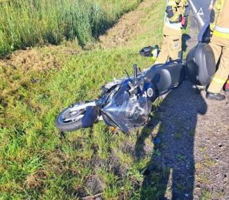 Wypadek z udziałem motocyklisty pod Krakowem. Są ranni