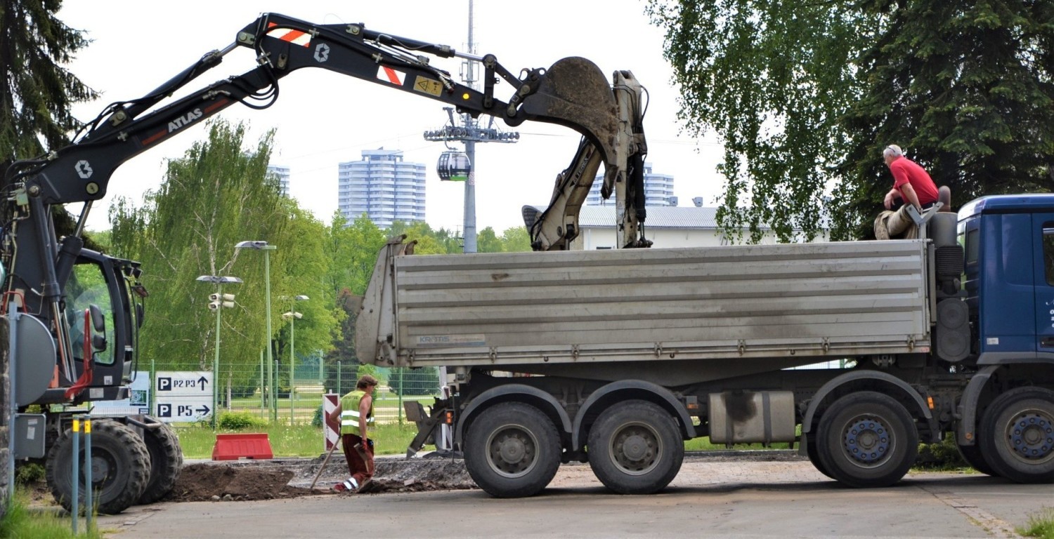 Trwa remont alei Harcerskiej w Parku Śląskim