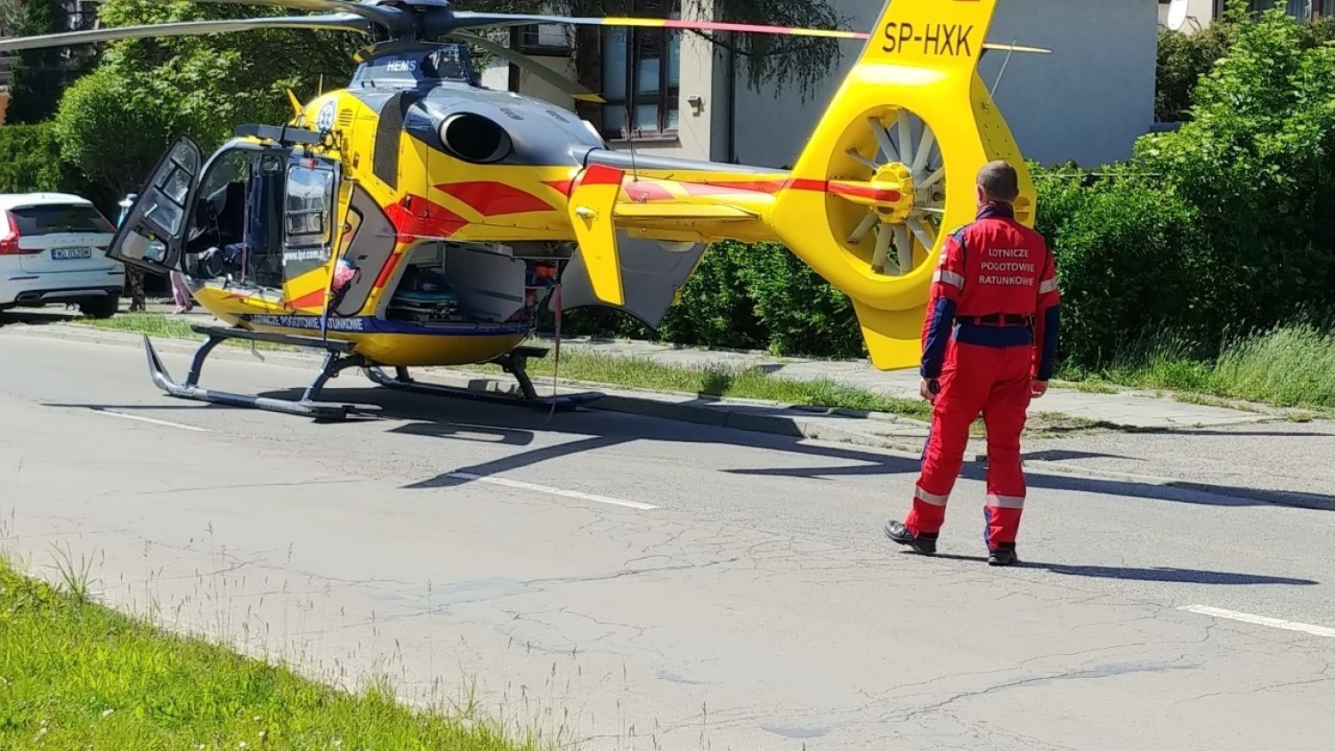 Interwencja śmigłowca Lotniczego Pogotowia Ratunkowego w Tychach