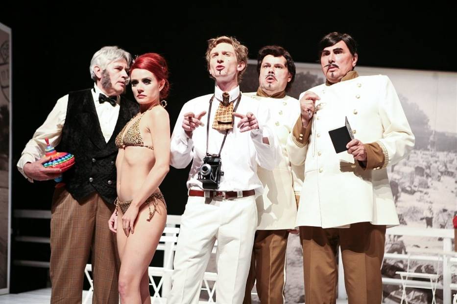 mat. prasowe Teatru Wybrzeże