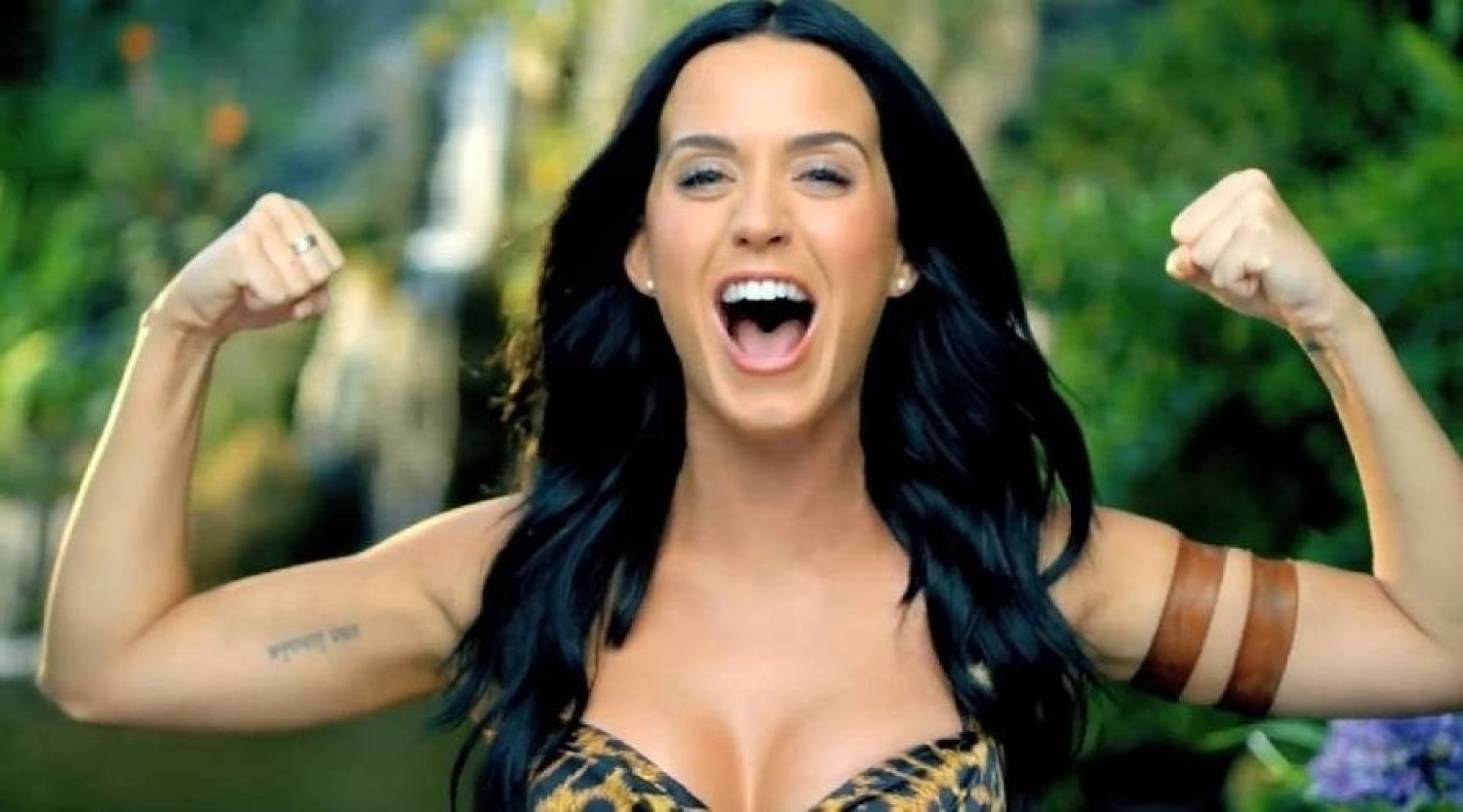 MIEJSCE 19: Katy PerryZAROBKI: 83 miliony dolarówKaty Perry to bardzo zapracowana artystka