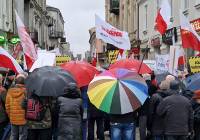 Ponad 200 osób na Proteście Wolnych Polaków w Piotrkowie ZDJĘCIA, VIDEO