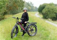 Coraz więcej rowerów elektrycznych na polskich drogach.