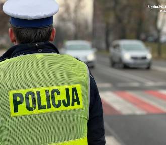 Bezpieczne przejścia w Rudzie Śląskiej - policja pilnuje bezpieczeństwa pieszych
