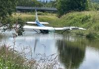 Dlaczego samolot Cessna runął do rzeki na Dolnym Śląsku? Sprawą zajmie się prokurator