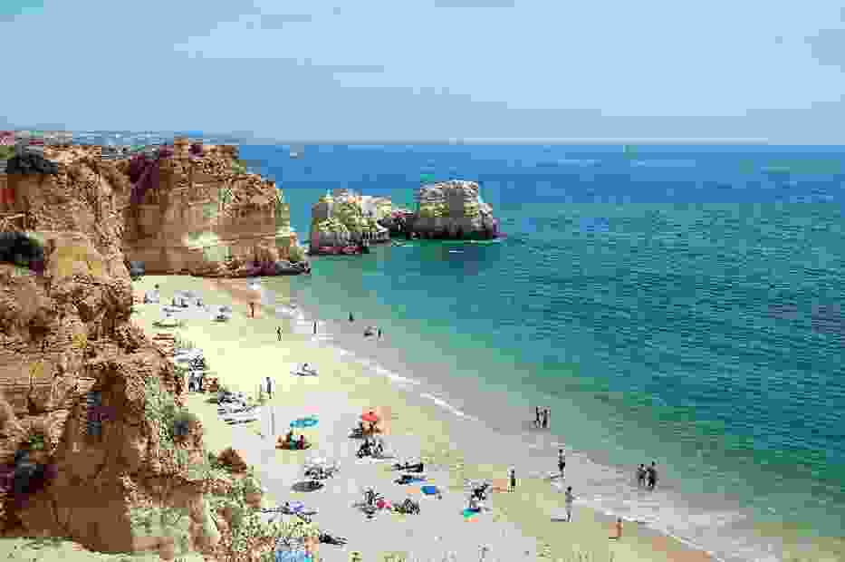 Plaża Praia da Rocha w Portimão (Portugalia)