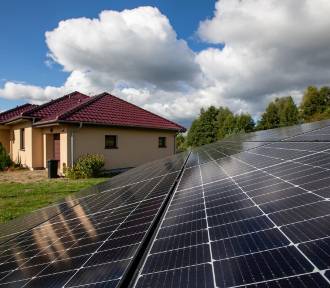 Polacy chcą zaoszczędzić na rachunkach za energię elektryczną