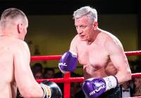 Prezydent Poznania boksował się z byłym mistrzem świata! Znamy wynik starcia