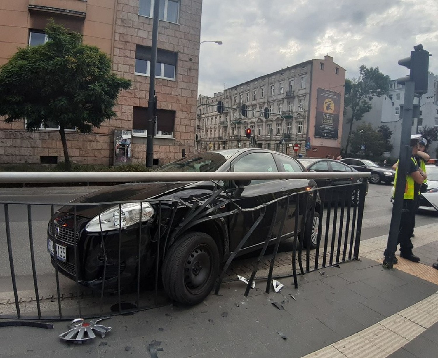 Do groźnego wypadku doszło wieczorem na al