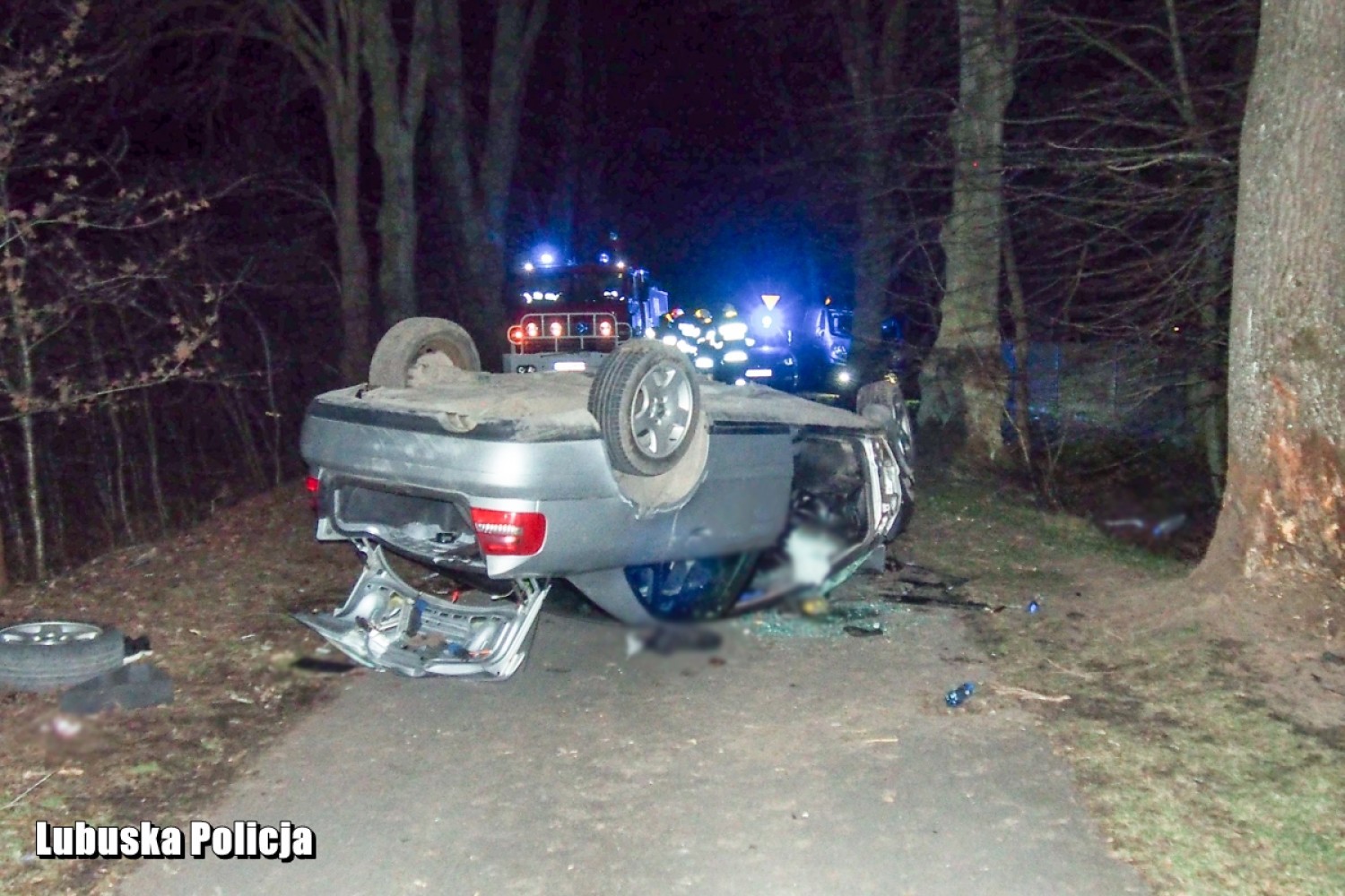 Przyczyny oraz przebieg tragicznego w skutkach zdarzenia wyjaśniają policjanci z żarskiej komendy pod nadzorem prokuratury