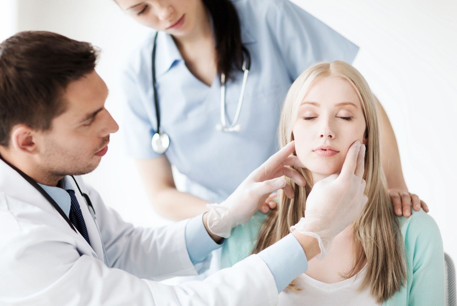 Lekarz internista zajmuje się diagnozowaniem chorób wewnętrznych