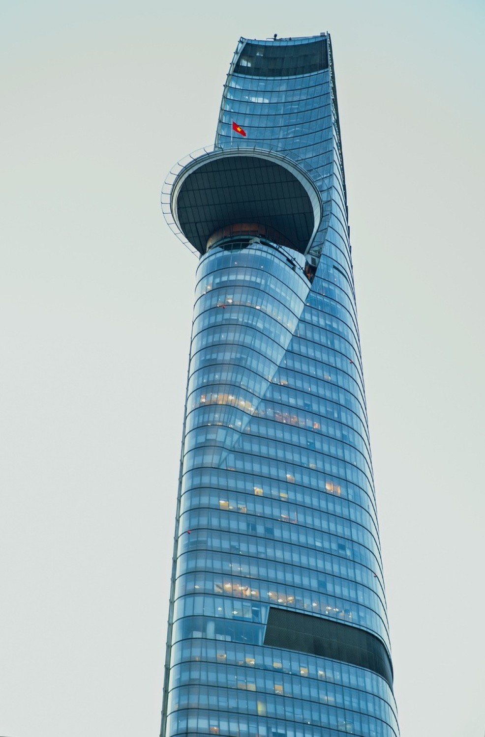Bitexco Financial Tower – wieżowiec z lądowiskiem dla helikopterów