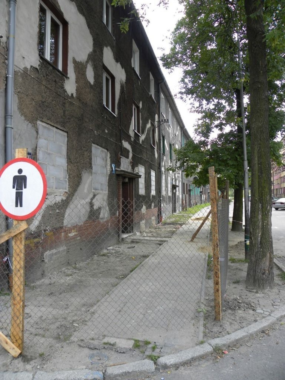 Ulica Pocztowa w Karbiu, z której zostaną ewakuowani mieszkańcy