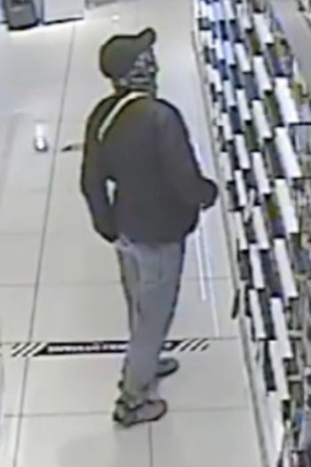 Policjanci poszukują tego mężczyznę