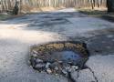 "Najpiękniejsze" dziury na drogach powiatu chrzanowskiego. Która jest numerem jeden? Zobacz zdjęcia 