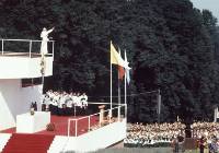 Papież Jan Paweł II na Górze świętej Anny. Zdjęcia sprzed 40 lat z archiwum IPN 