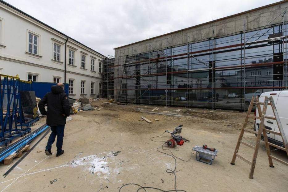 Zdjęcie z terenu budowy hali sportowej I Liceum Ogólnokształcącego w Rzeszowie,