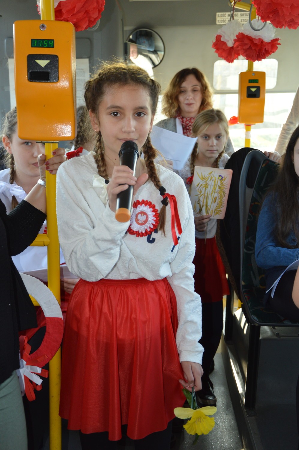 Uczniowie SP nr 2 uczcili 100-lecie niepodległości Polski