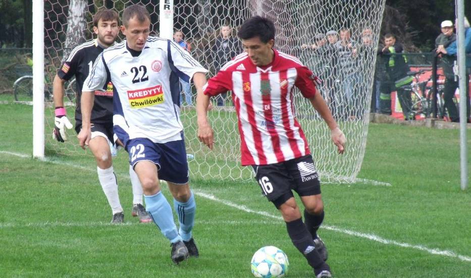 W Andrychowie Beskid podejmie Sołą Oświęcim, czyli derby zachodniej Małopolski w III lidze piłkarskiej
