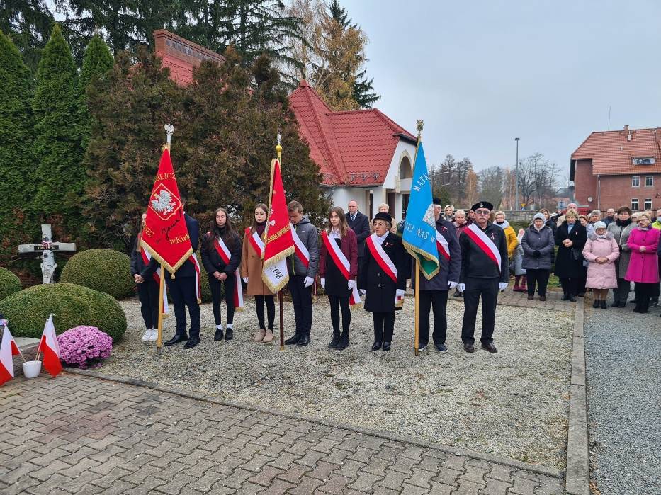 11 listopada w Kudowie-Zdrój czyli 103 rocznica Odzyskania przez Polskę Niepodległości