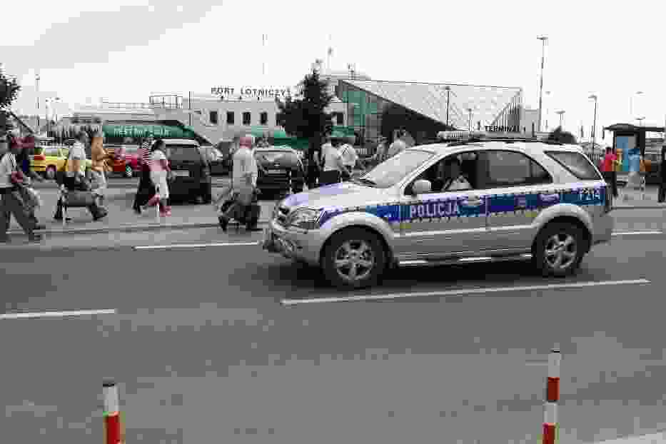 Pocisk z II wojny odkryli w ziemi robotnicy pracujący przy budowie nowego terminala