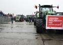 Kilkaset ciągników na trasie między Pawłowicami a Ochabami. Protest rolników na DK 81