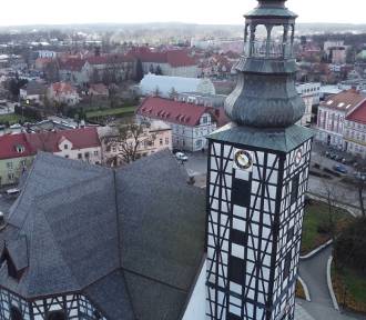 Zaglądamy do środka wieży Kościoła pw. św. Andrzeja Boboli w Miliczu. Tylko u nas