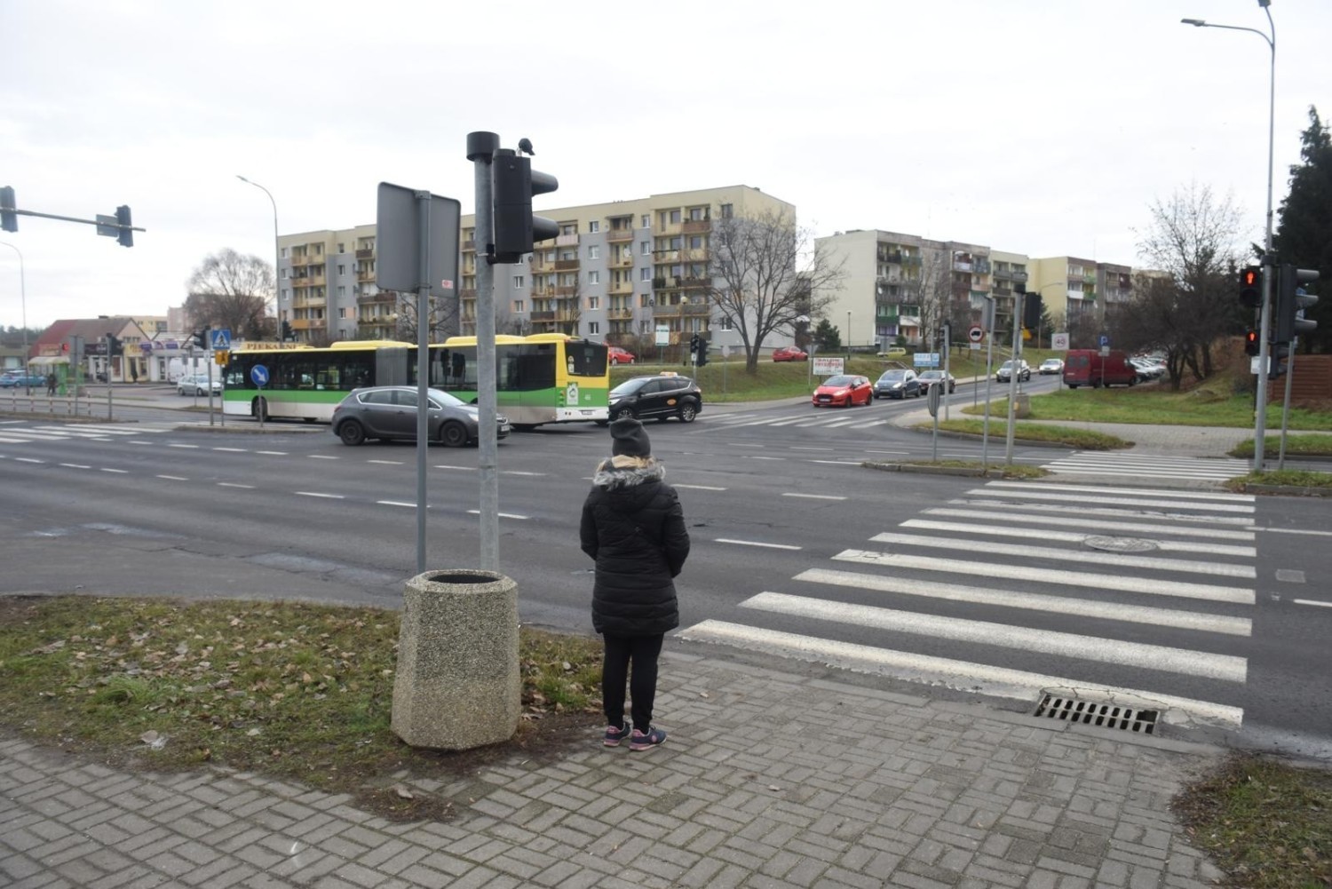 Najważniejszą zmianą, jaka wejdzie w życie, to głośne udzielenie pierwszeństwa pieszym jeszcze zanim pojawią się na przejściu