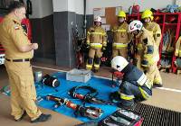 Strażacy OSP z powiatu poddębickiego zakończyli szkolenie ZDJĘCIA