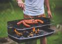 10 błędów popełnianych podczas grillowania. O co powinieneś zadbać, kiedy grillujesz? 