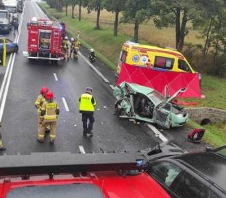 Makabra na drodze! Mieszkańcy powiatu śremskiego zginęli w wypadku na Dolnym Śląsku