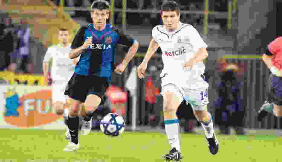Semir Stilić trafił do siatki Brugii, ale sędzia gola nie uznał