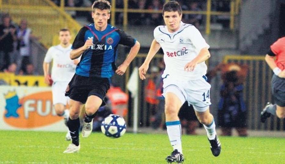 Semir Stilić trafił do siatki Brugii, ale sędzia gola nie uznał