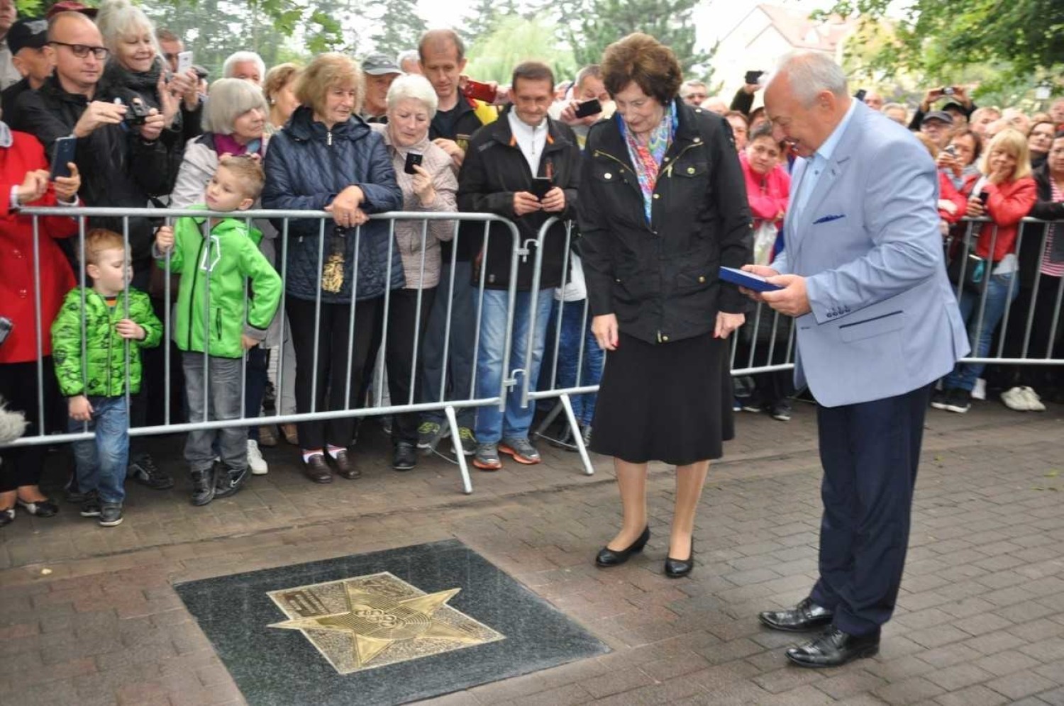 Na Ciechocińskim deptaku sław przybyła nowa gwiazda